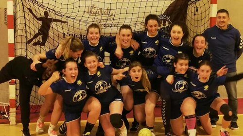 Victoire des séniors féminines à Varennes 27 novembre